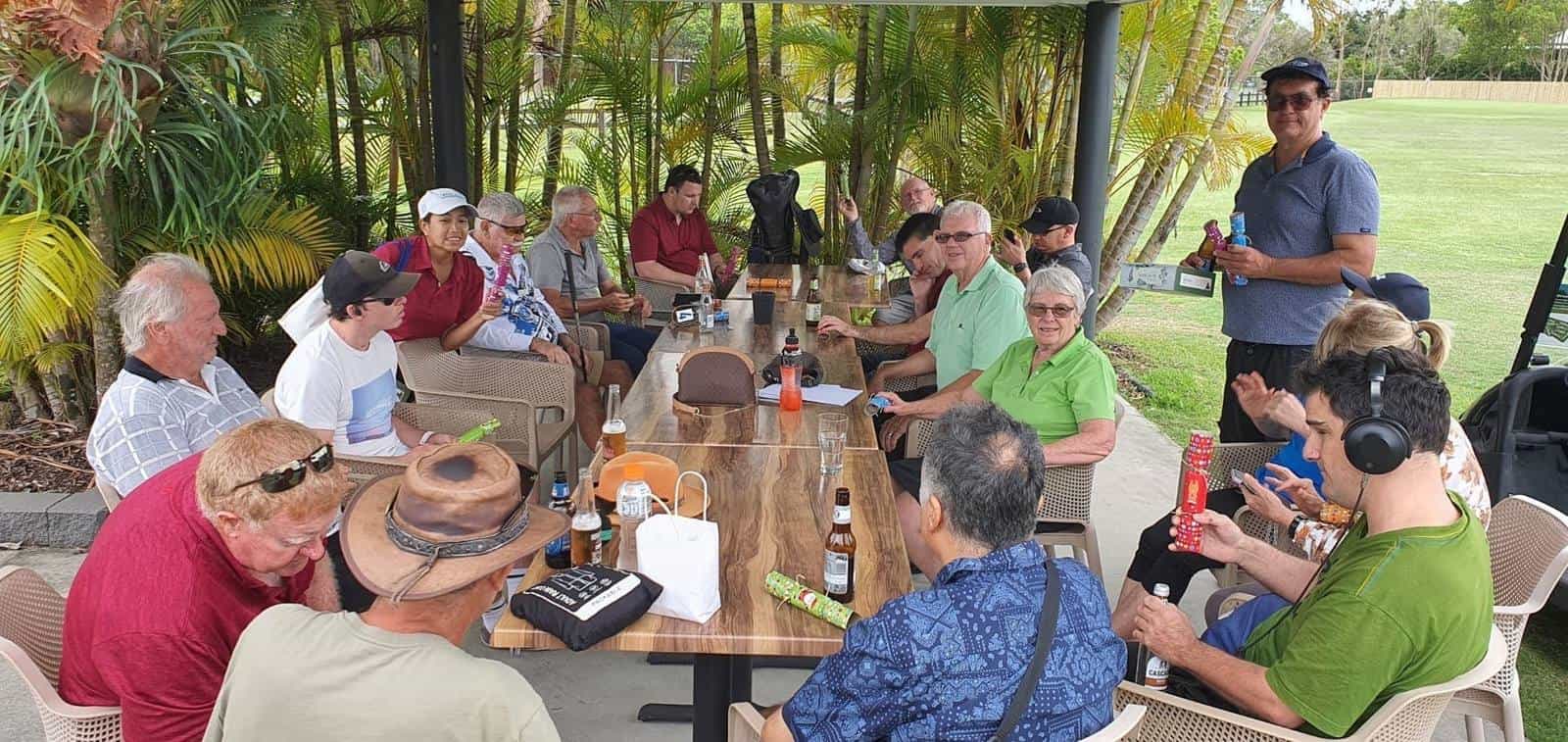 World Blind Golf · Meadow Park — Christmas crackers on the green