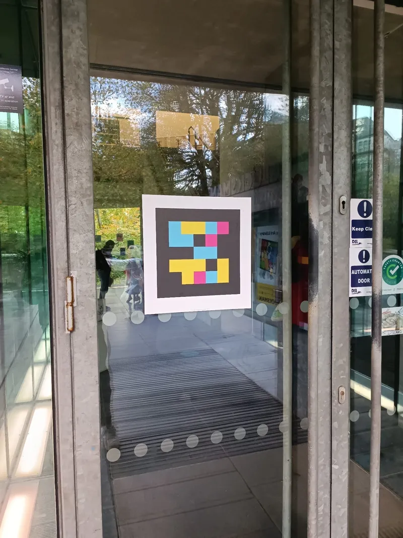The Glucksman (UCC) — défilé de mode et BEAM UP — Cork