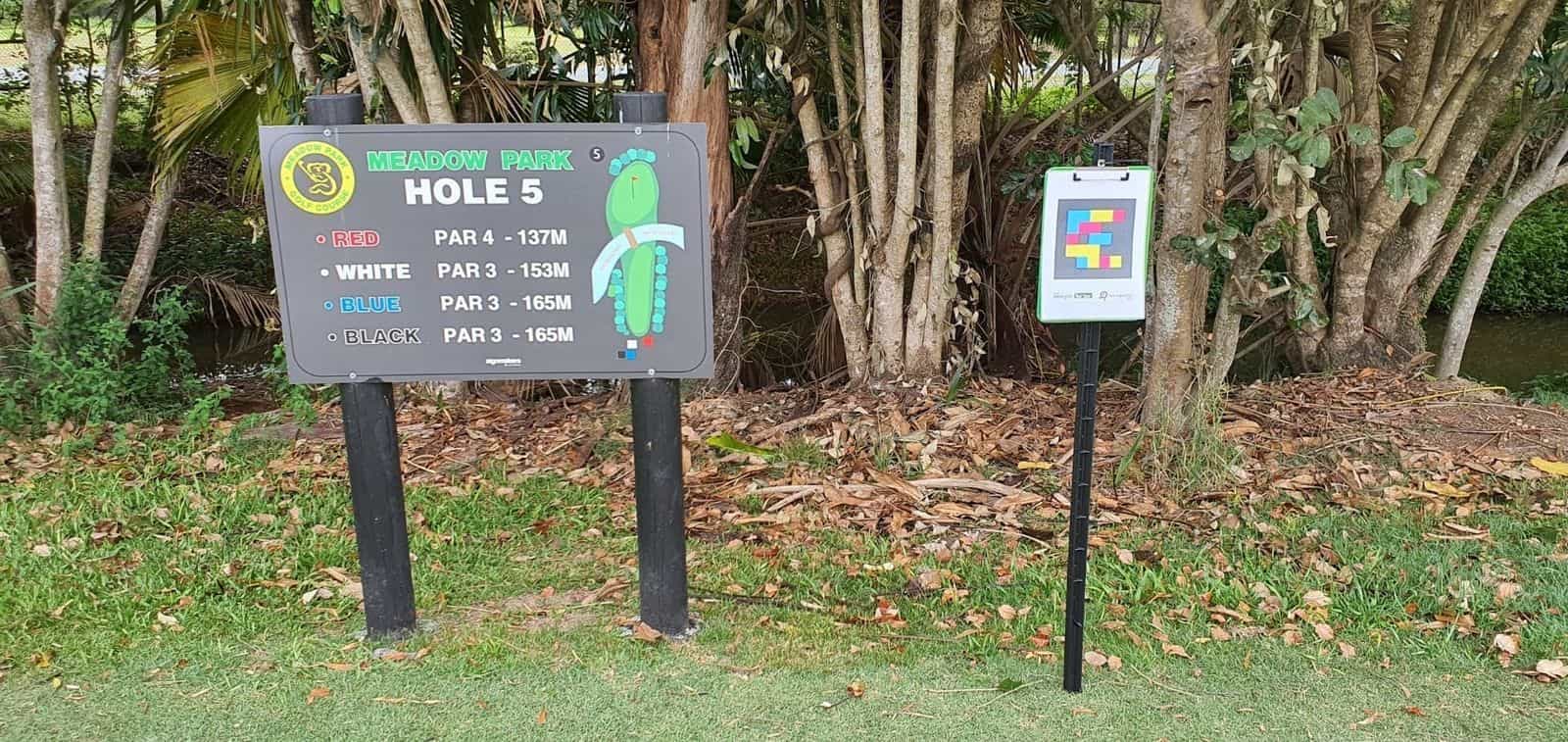 World Blind Golf · Meadow Park — Una targa per ogni tee