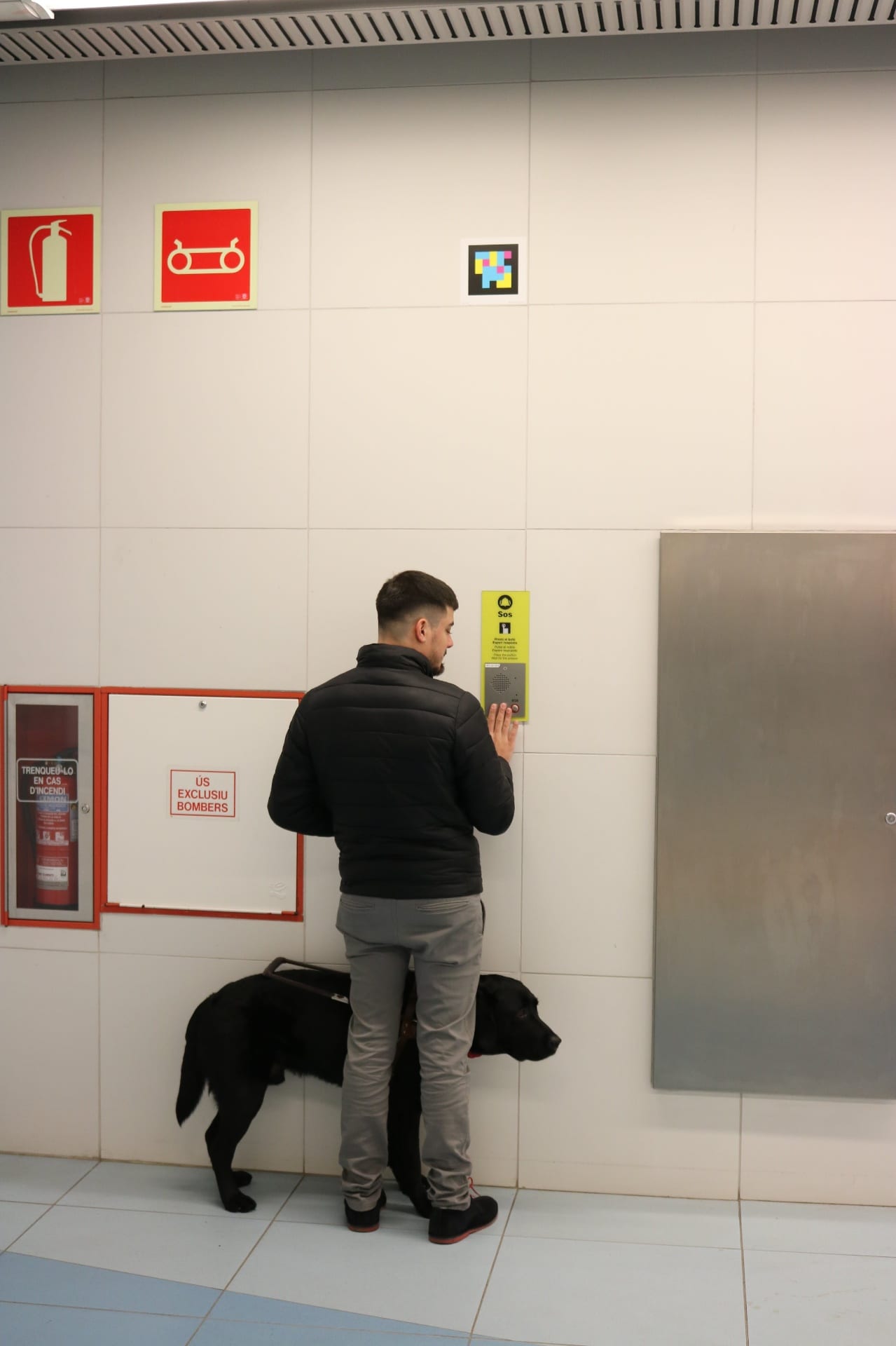 TMB Barcelona — SOS intercom