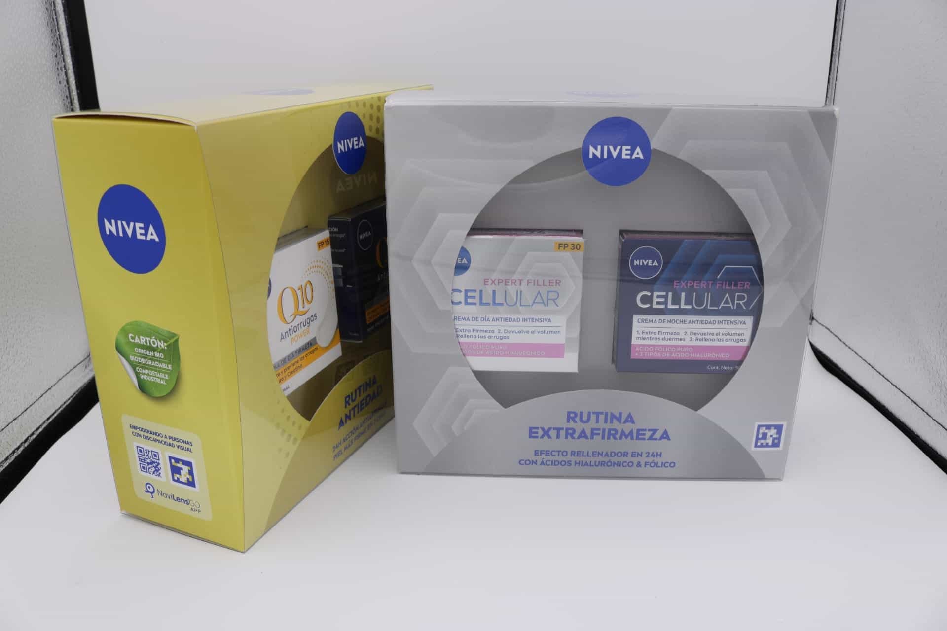 Rutina antiedad NIVEA con packaging accesible y códigos NaviLens.
