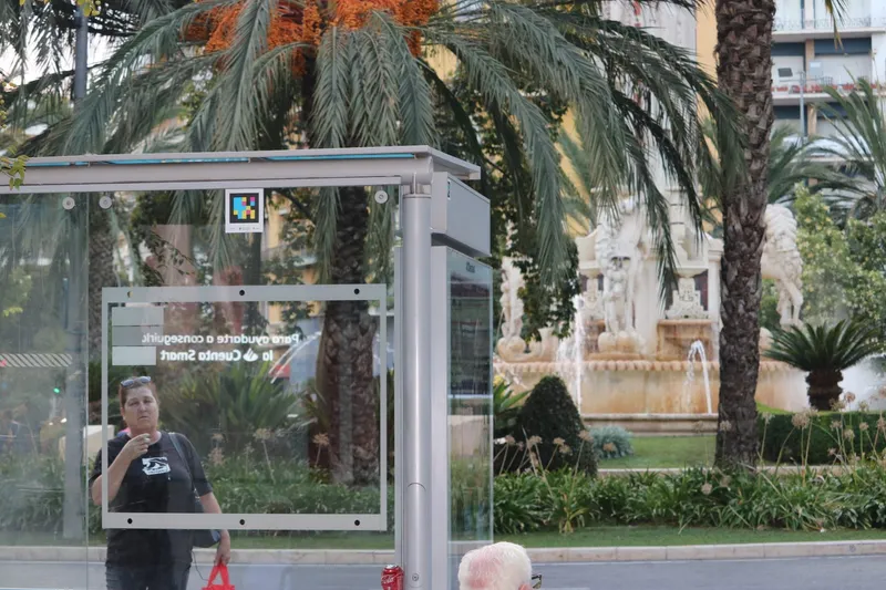 Vectalia Bus — Accessible bus shelters — Alicante