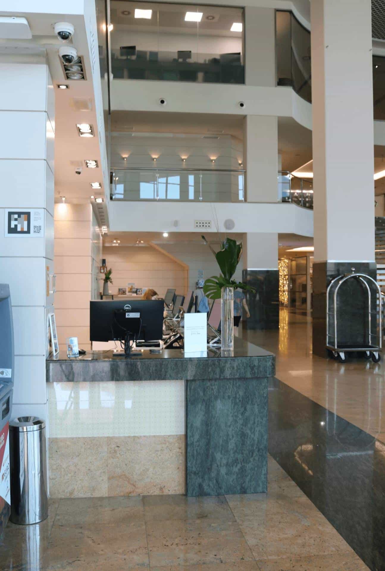 Hotel reception with NaviLens code
