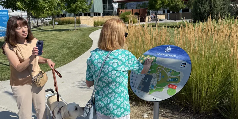 The WaterShed — il centro dell’acqua e del clima della città di Boise, letto a voce con NaviLens — Boise